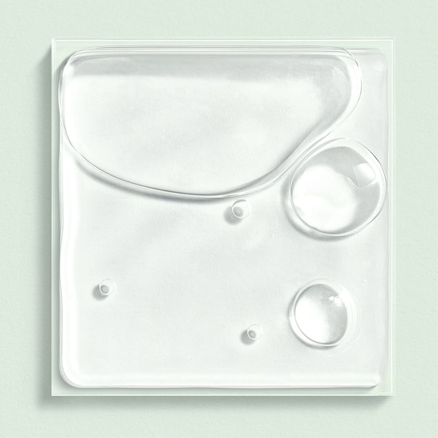 The Eye Makeup Remover